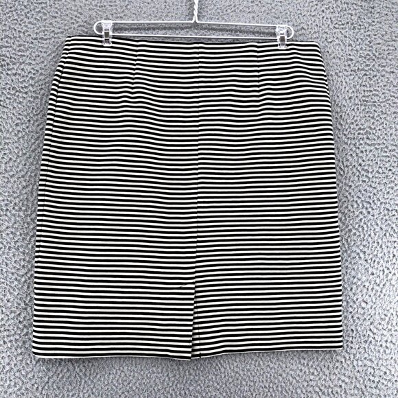 J Jill Skirt Women Medium Ivory Stripe Knee Length Straight Pull On Stretch Knit - Picture 3 of 10